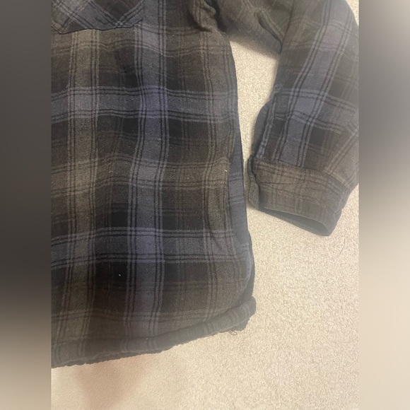Coleman Plaid Flannel Sherpa Fleece-Lined Button Up Jacket - Picture 6 of 9